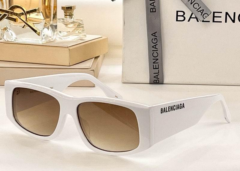 Balenciaga Sunglasses 494